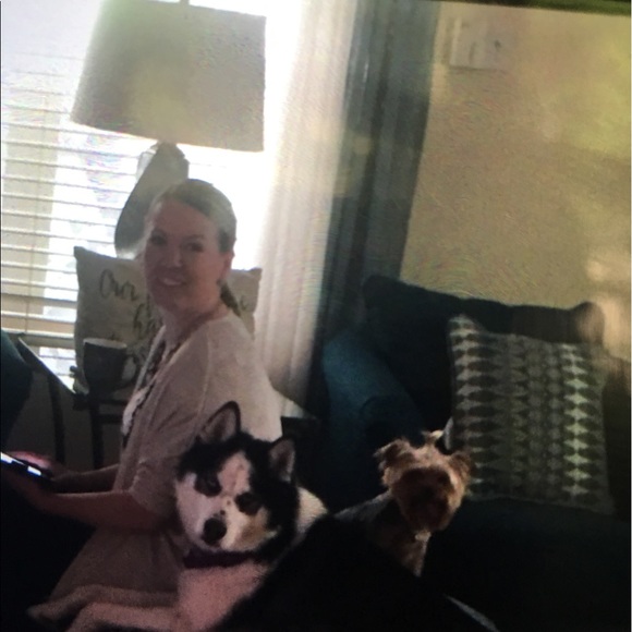 Meet your Posher, Shannon - Picture 3 of 8