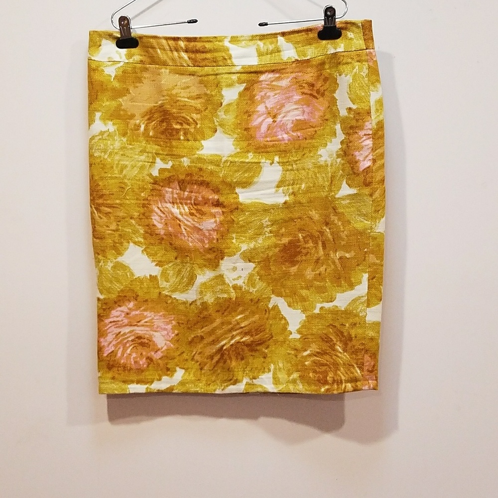Talbots patterned pencil skirt