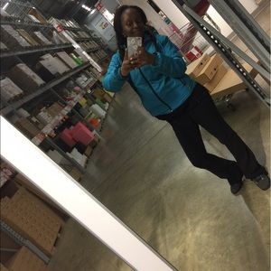 Meet your Posher, Debra