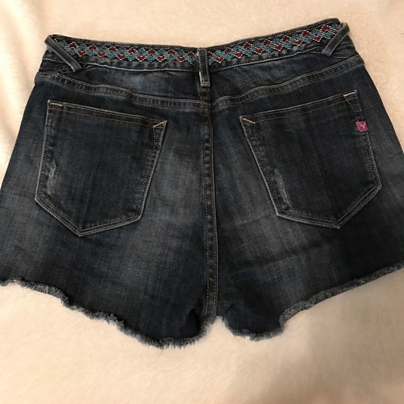 Vigoss denim shorts - Picture 2 of 5