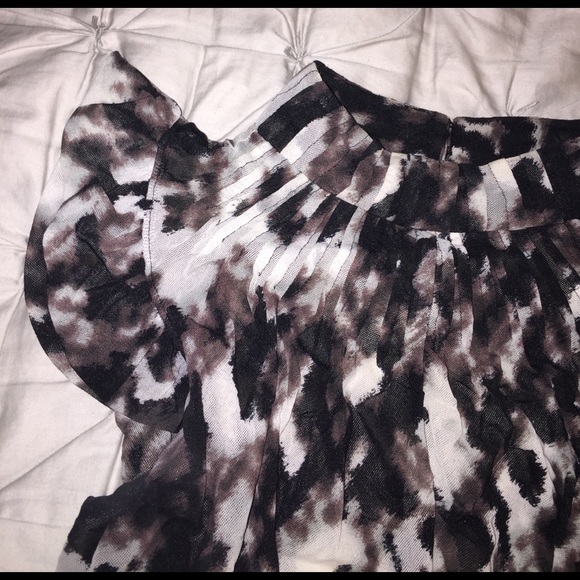 The limited girly top - Picture 2 of 4