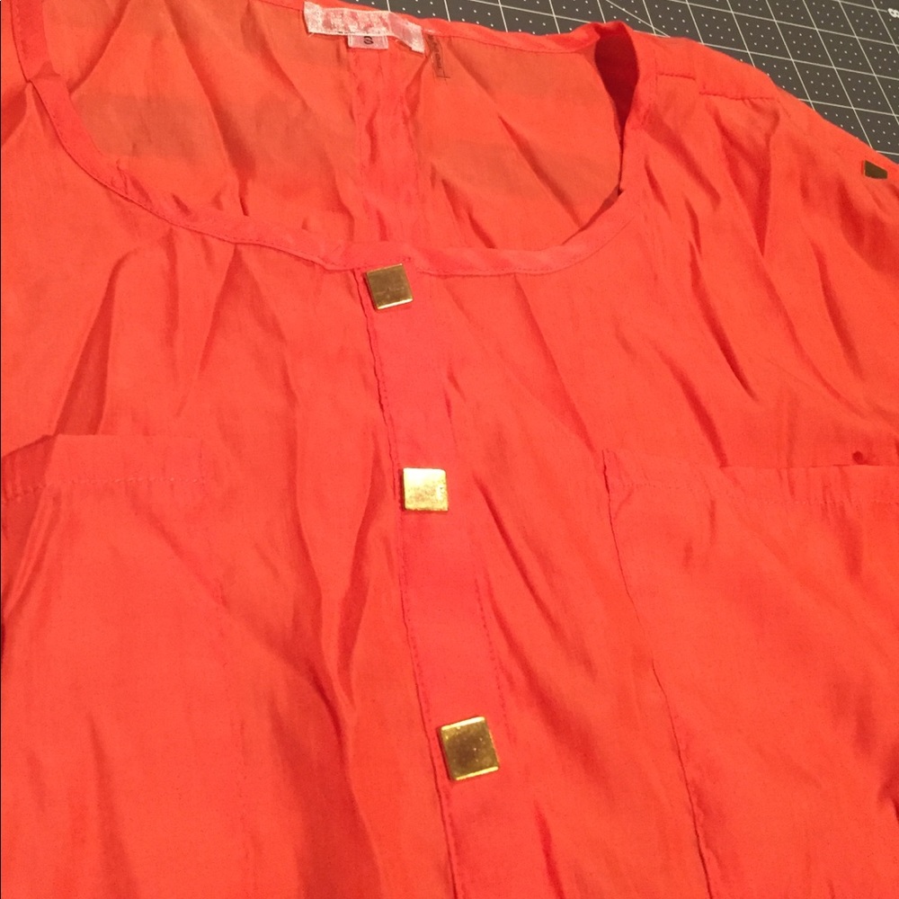 💲⬇️ Vibrant Orange Top w/ gold embellishments