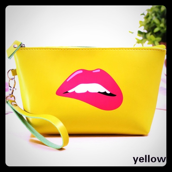 Make up pouch - Picture 1 of 7