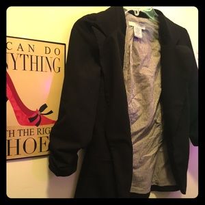  Business casual blazer. 3/4 sleeve.