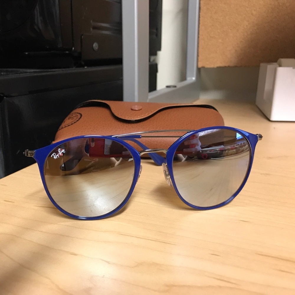 ONE OF A KIND ray bans NEVER WORN - Picture 1 of 1