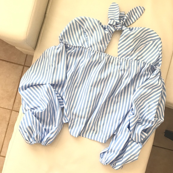 Last 1! Off The Shoulder Stripe Ruffle Top - Picture 6 of 8