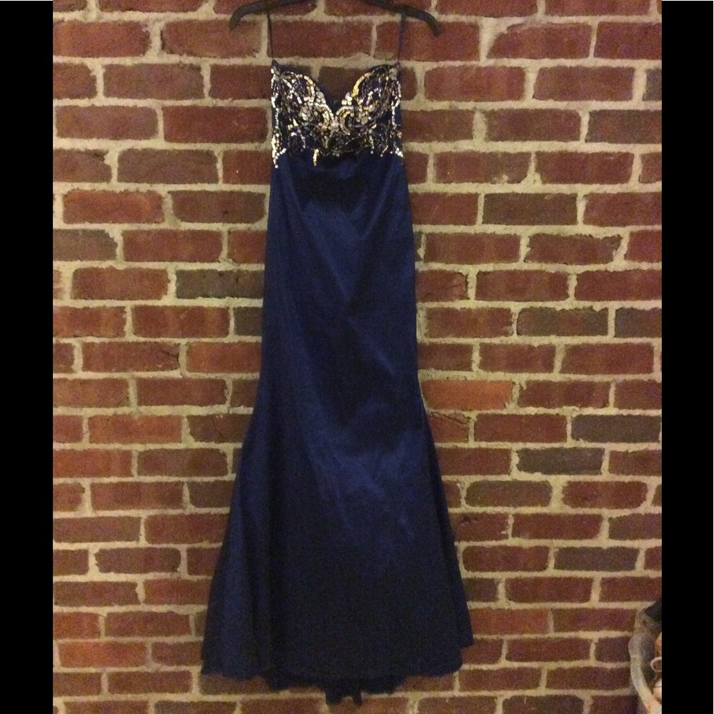 Sequined midnight blue prom dress