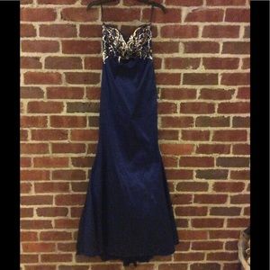 Sequined midnight blue prom dress