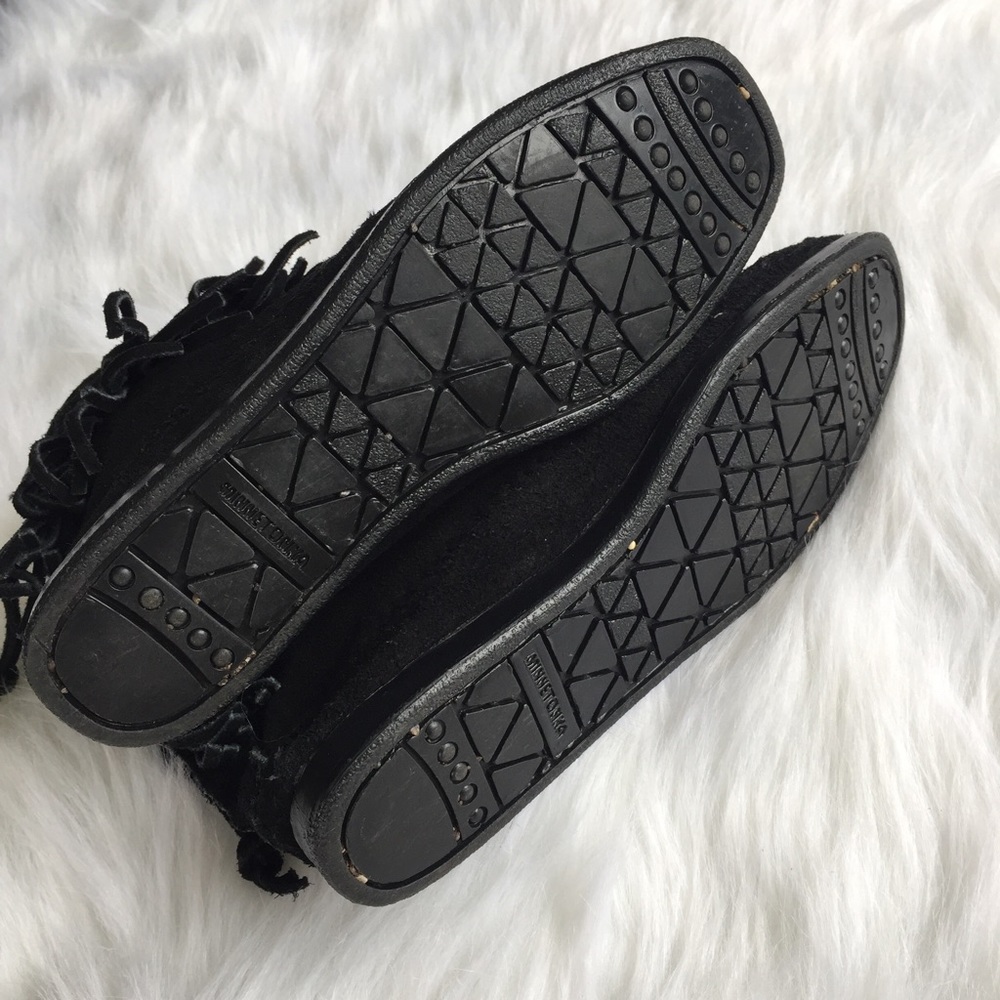Minnetonka Leather Ankle Fringe Moccasins_6