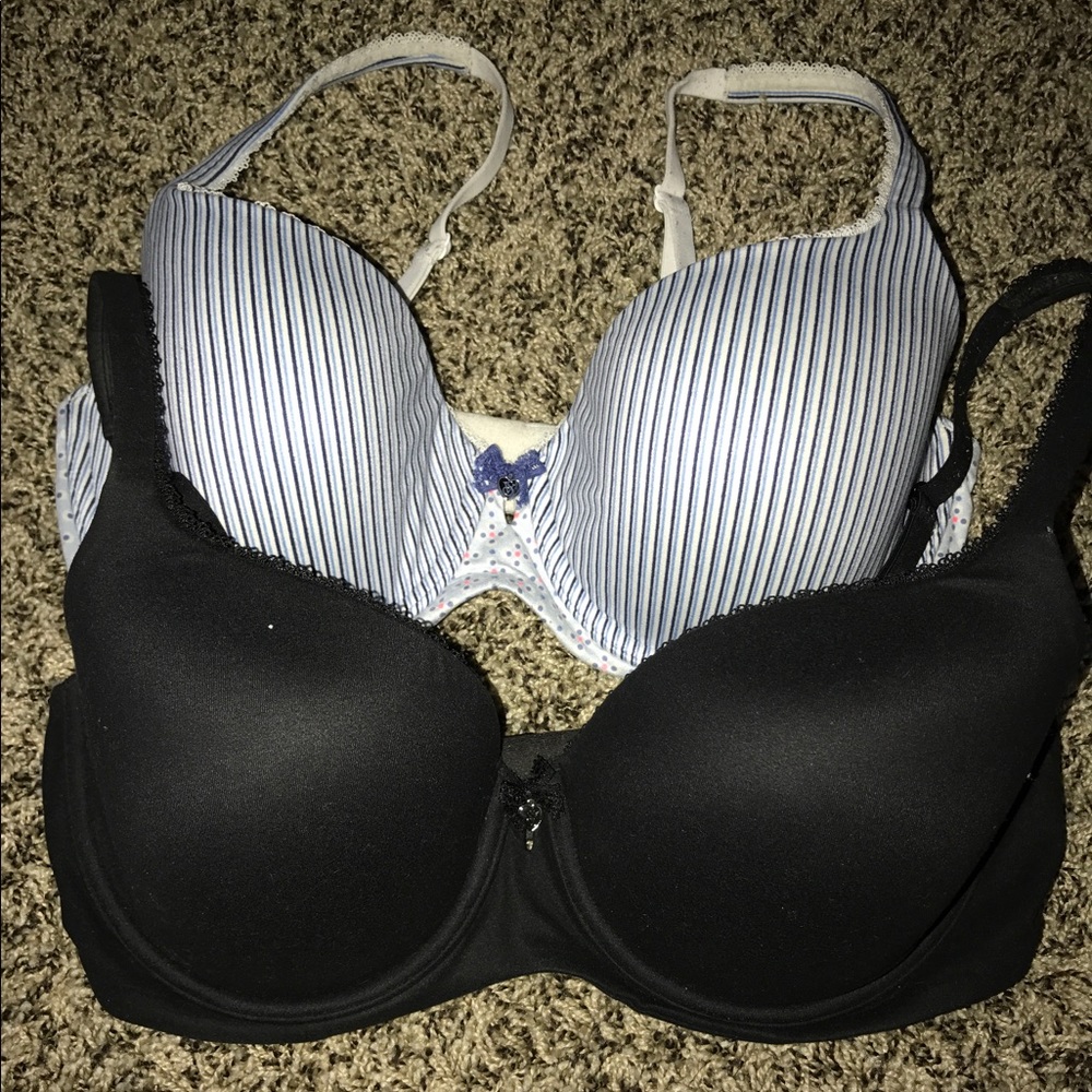 Victoria Secret Body by Victoria 34DD