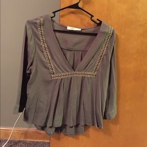 Three quarter length shirt