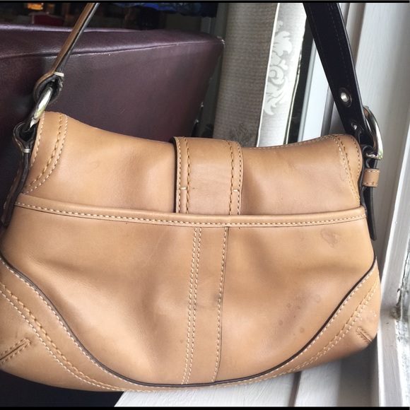 COACH | Soho Tan Leather Small Flap Authentic - Picture 3 of 6
