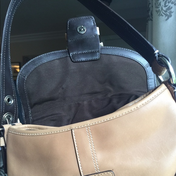 COACH | Soho Tan Leather Small Flap Authentic - Picture 5 of 6