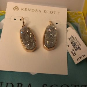NWT Kendra Scott Danay earrings