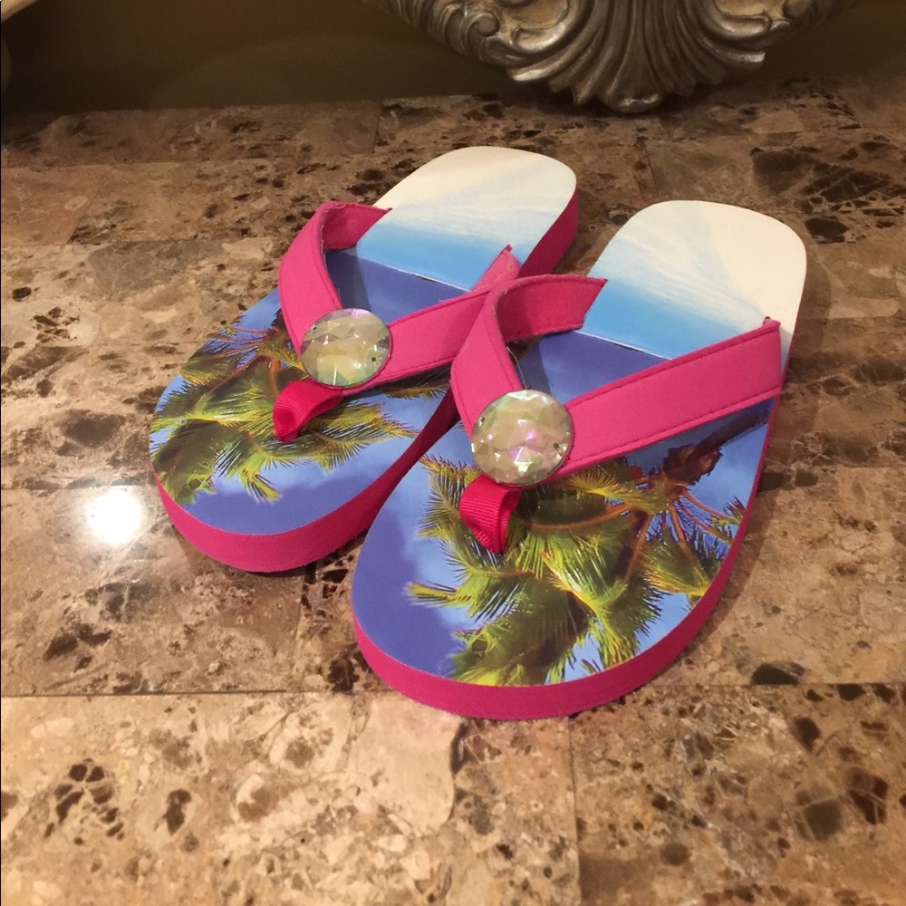Adorable flip flops for girls