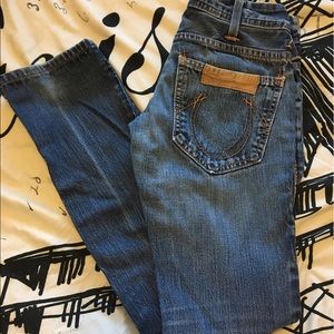 ✨Authentic True Religions size 24🌈