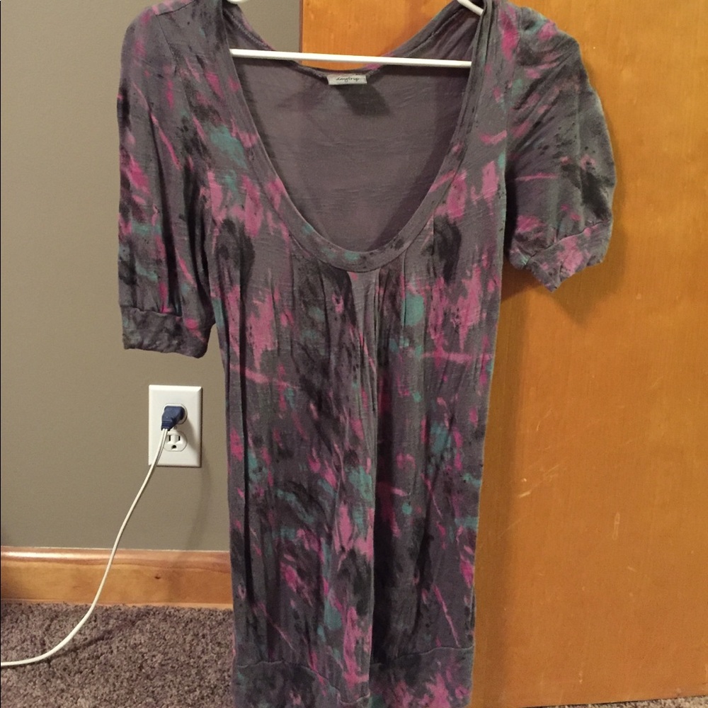 Short sleeve shirt