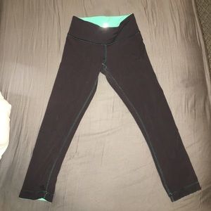 Lululemon Reversible Wunder Under Cropped Legging