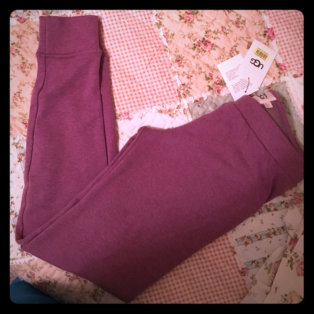 UGG Goldie pants medium style UA5218W new 75.00