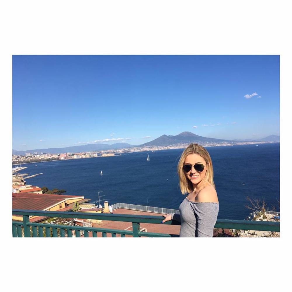 Meet your Posher, Emily