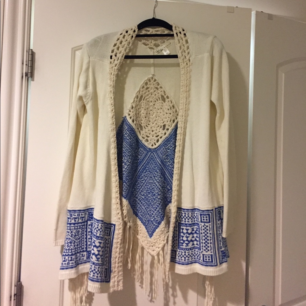 ✨blue and white boho cardigan ✨