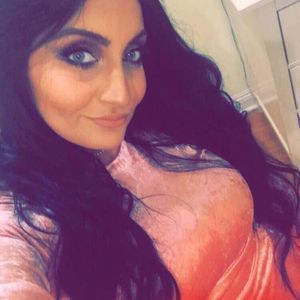 Meet your Posher, Lucy