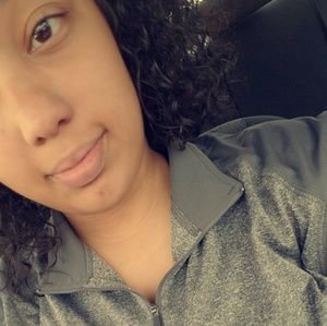 Meet your Posher, Deyawna