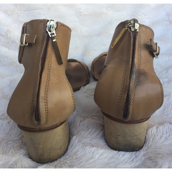 Dolce Vita nude strap shoes - Picture 4 of 4