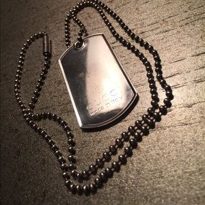 Gucci dog tag with ball chain in sterling silver