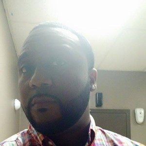 Meet your Posher, Derrick