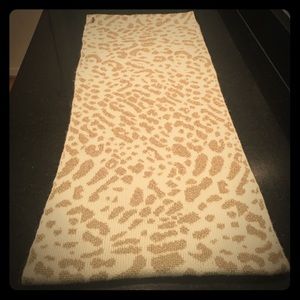 Calvin Klein  infinity scarf