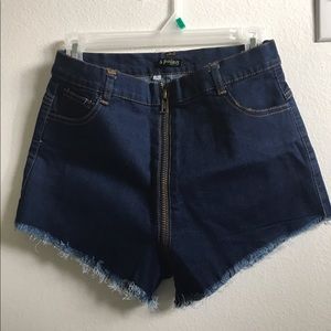 Stretchy high waisted jean shorts