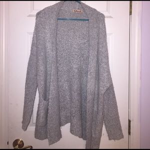 Grey kittenish sweater cardigan!