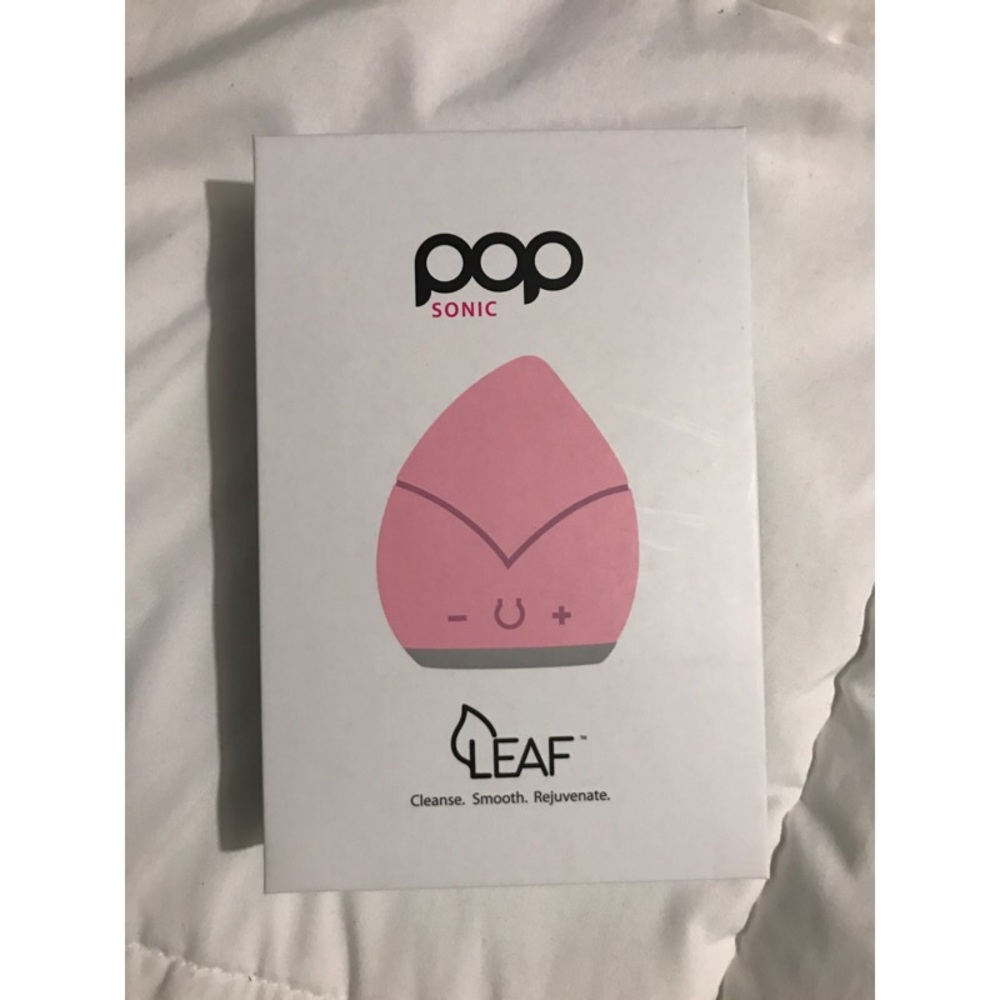 Pop Sonic leaf cleanser - free masks w/purchase