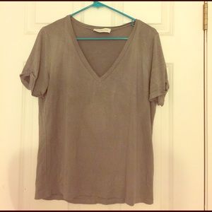 Kittenish tee! ❤️