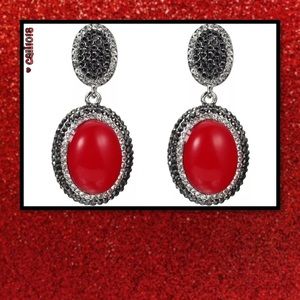 5⭐️RATED🆕 Red and Black Austrian Crystal Earrings