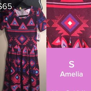 Lularoe Amelia small
