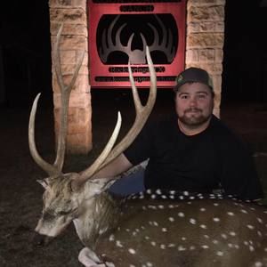 Meet your Posher, Mitchell dustin