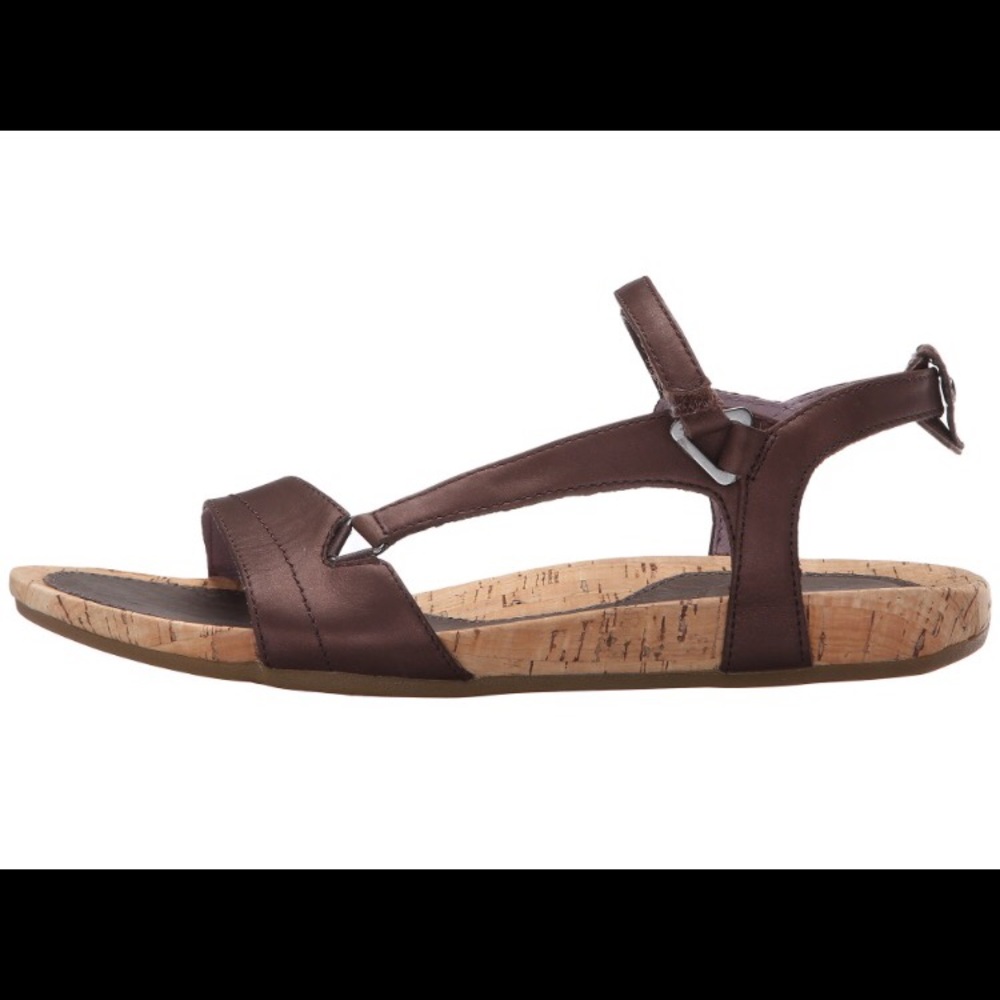 Teva Capri Universal Brown