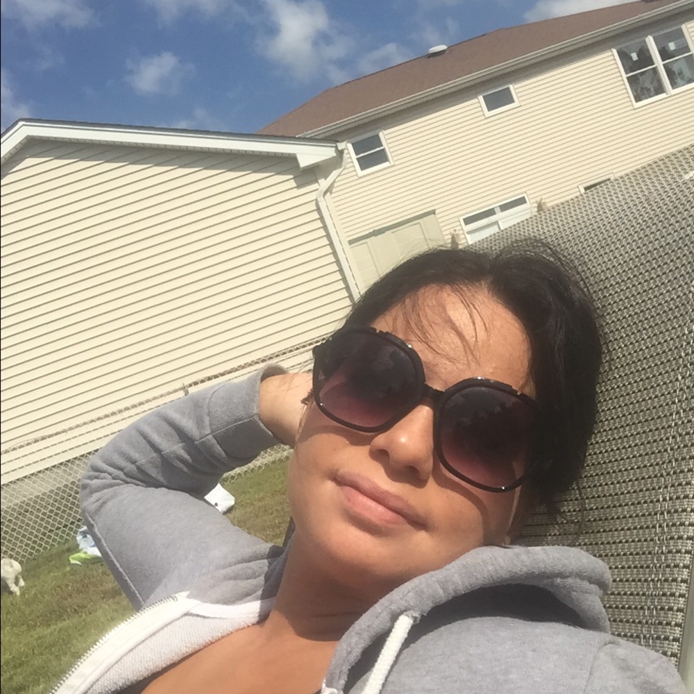 Meet your Posher, Amanda