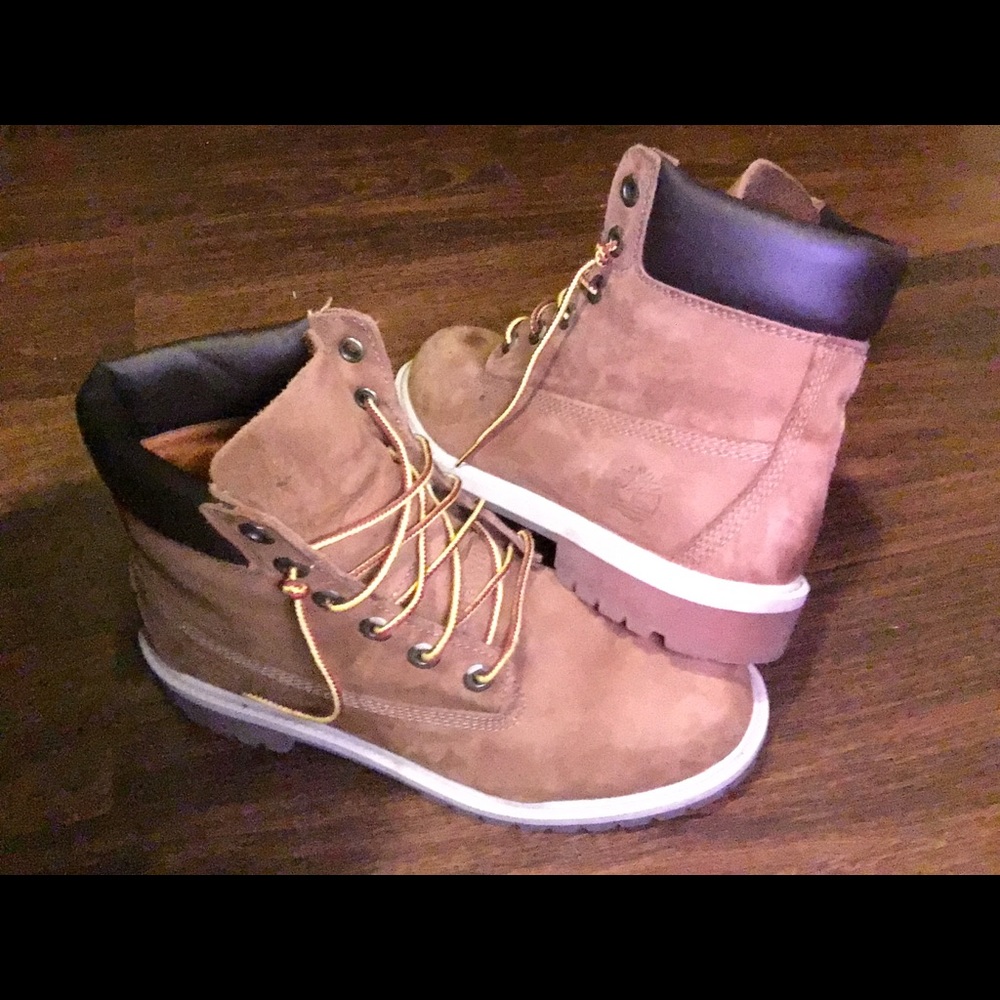 Women's Light brown timberlands