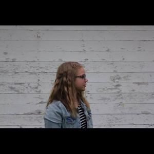 Meet your Posher, Casey