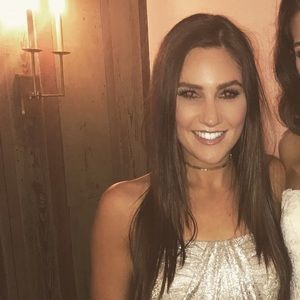 Meet your Posher, Paige