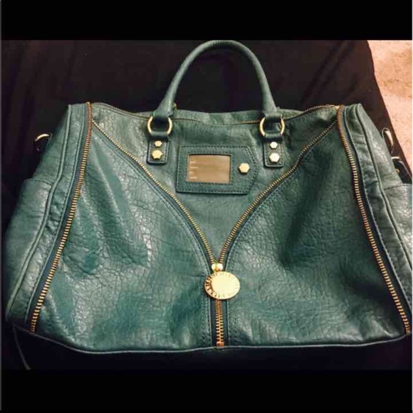 Handbags - Gianni Bini Turquoise bag!