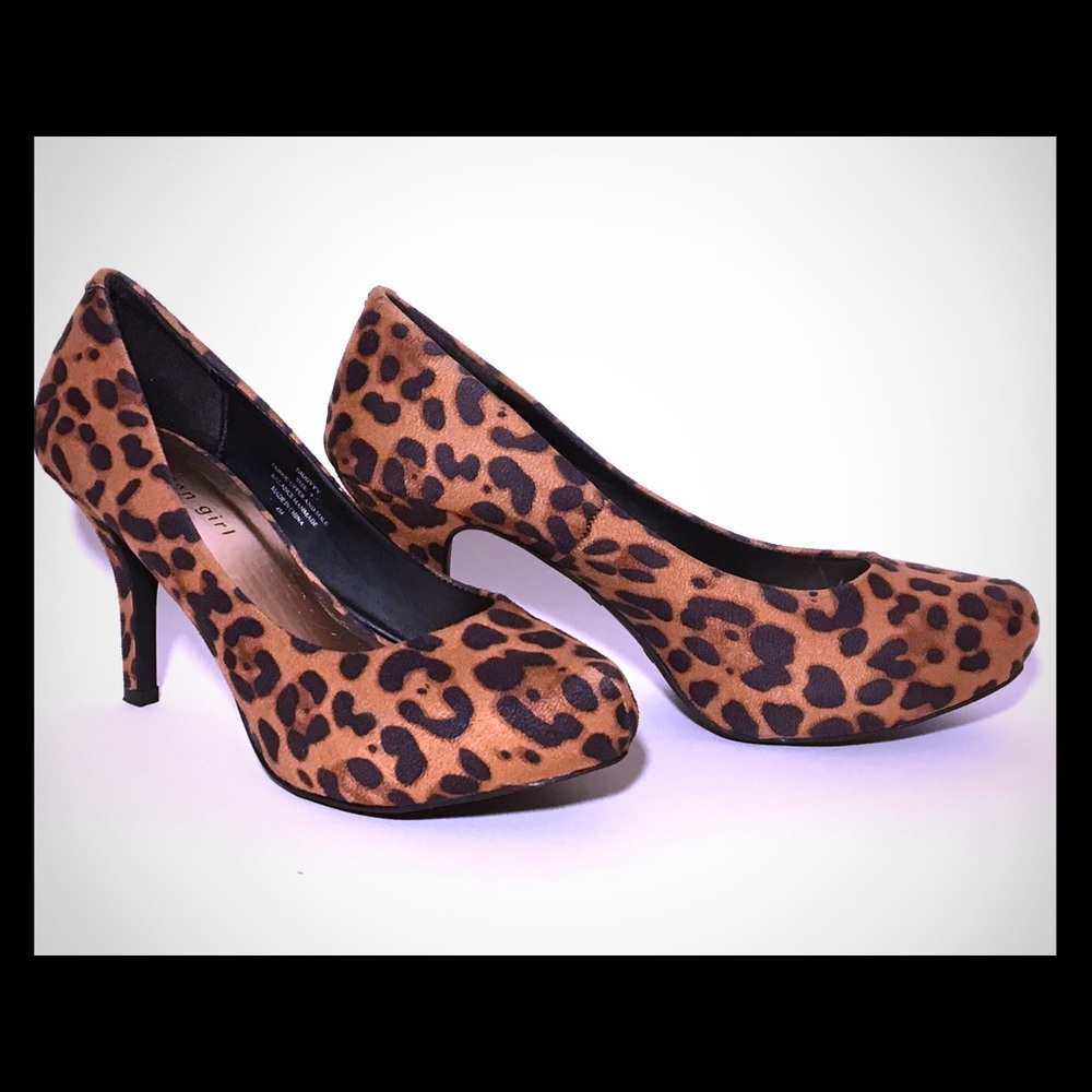 MADDEN GIRL • LEOPARD PRINT • FAUX SUEDE • SIZE 9