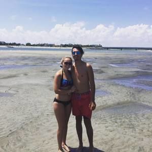 Meet your Posher, Austin