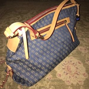 Vintage Dooney&Bourke Purse
