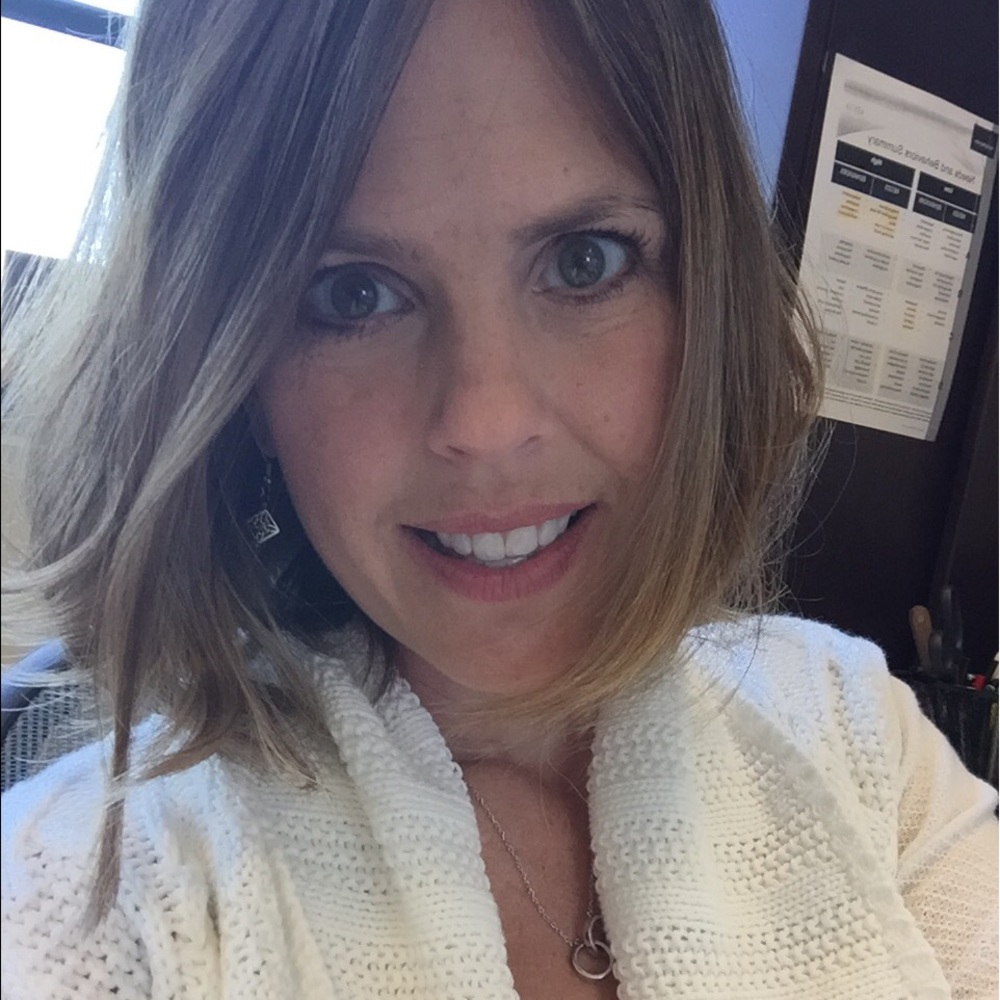 Meet your Posher, Jennifer