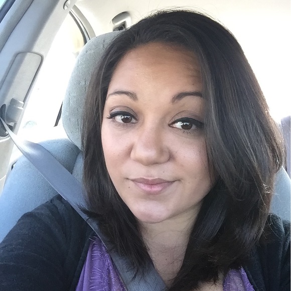 Meet your Posher, Rayleen - Picture 5 of 8