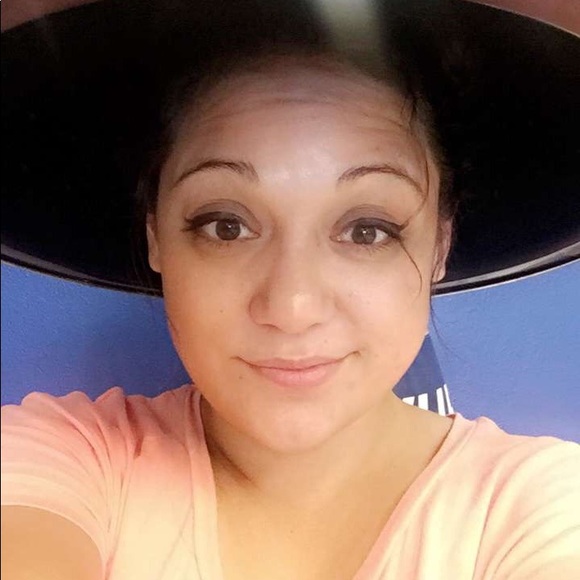 Meet your Posher, Rayleen - Picture 8 of 8